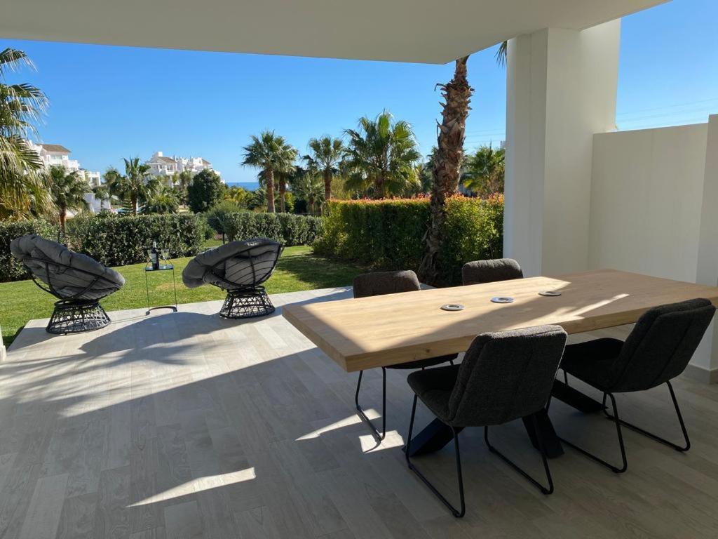 Palmsea Marbella-Estepona Buenas Noches 외부 사진