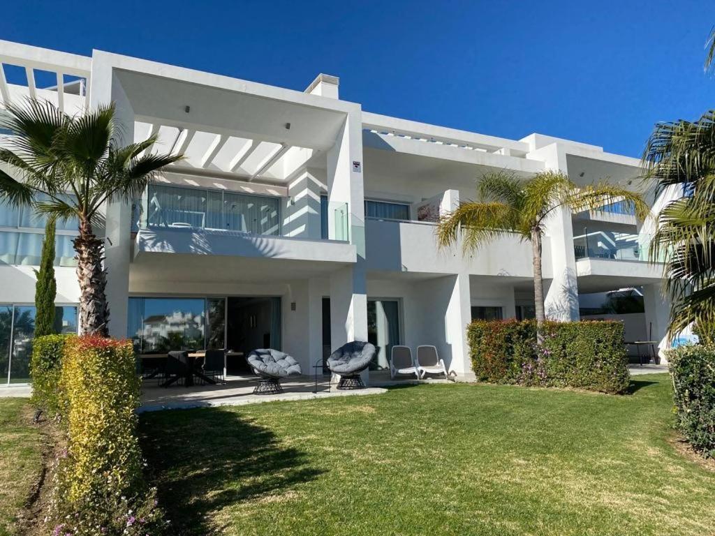 Palmsea Marbella-Estepona Buenas Noches 외부 사진
